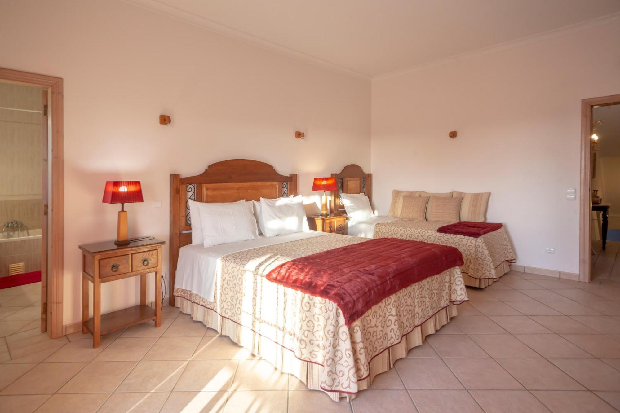 Al Meida Guesthouse Albufeira Eksteriør bilde