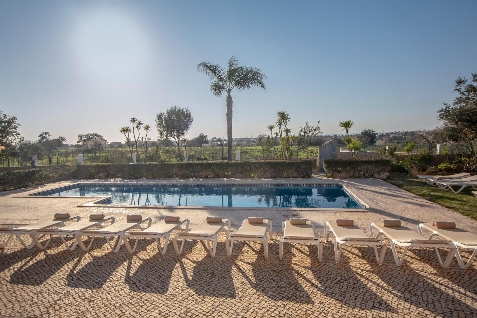 Al Meida Guesthouse Albufeira Eksteriør bilde